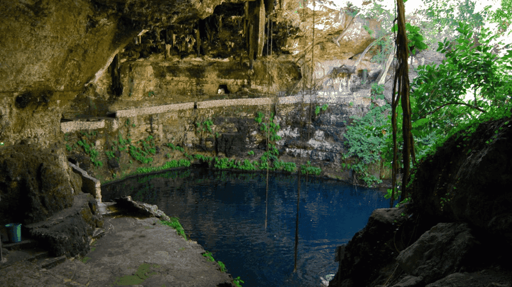 Le cenote Zaci - Flickr : Bernard Dupont