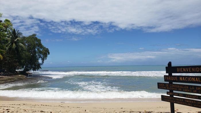 plage dans le Parc national Ca