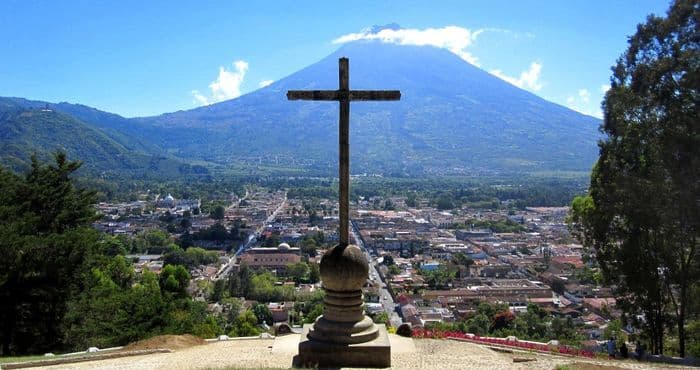 Antigua Guatemala Cerro de la Cruz ©Joseph Hill