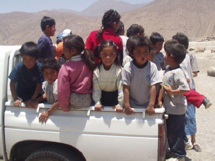 Kinder von Paucarpata in Arequipa