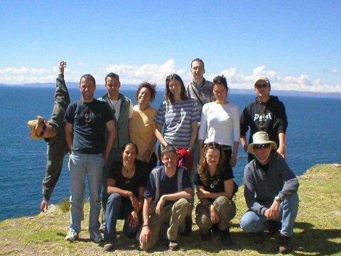 Die Fotogruppe am Titicaca See nach dem Picknick